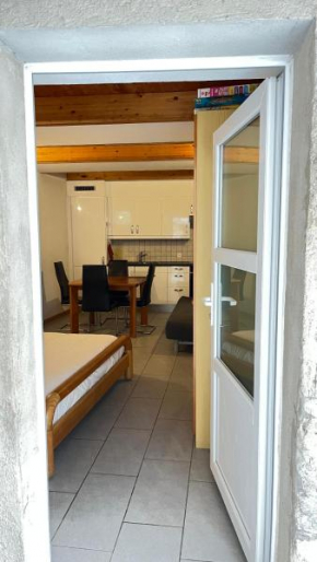 Quiet Flat in Nature in Lugano
